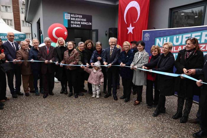 Nilüfer’de Emekliler Parkı Ve Olgun Gençlik Lokali Hizmete Açıldı