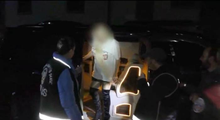 300 Polisin Katılımıyla Dev Fuhuş Operasyonu: 61 Yabancı Uyruklu Kadın Yakalandı