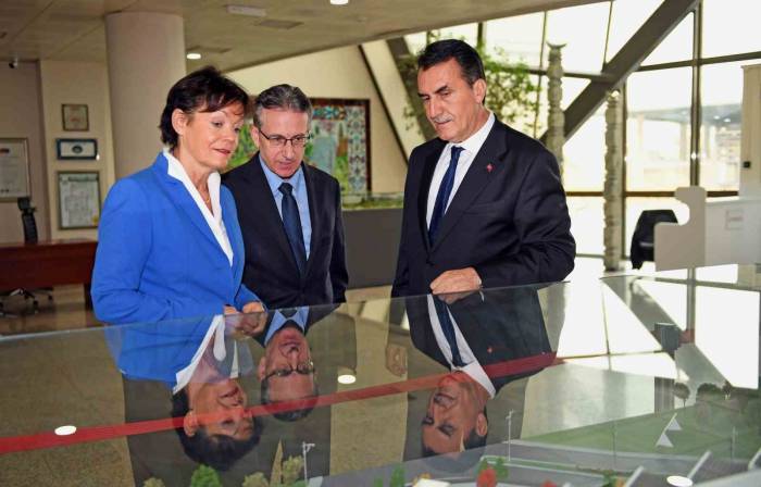 Almanya Hessen Eyaleti Bakanı Lucia Puttrıch: “Gülen Bir Yüzle Ortaklık Çok Önemli”