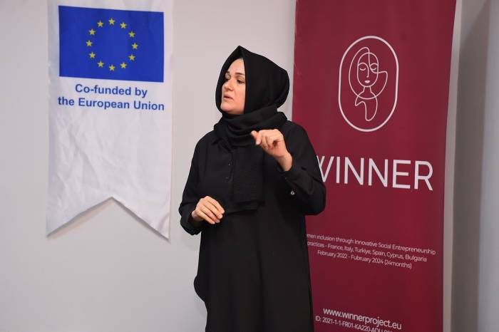 Kahramanmaraş’ta Gençlik Merkezinden Kadınlara Girişimcilik Kursu