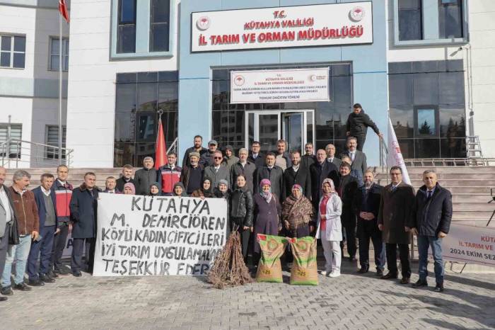 Kütahya Çiftçisine 330 Milyon Tl’lik Destek