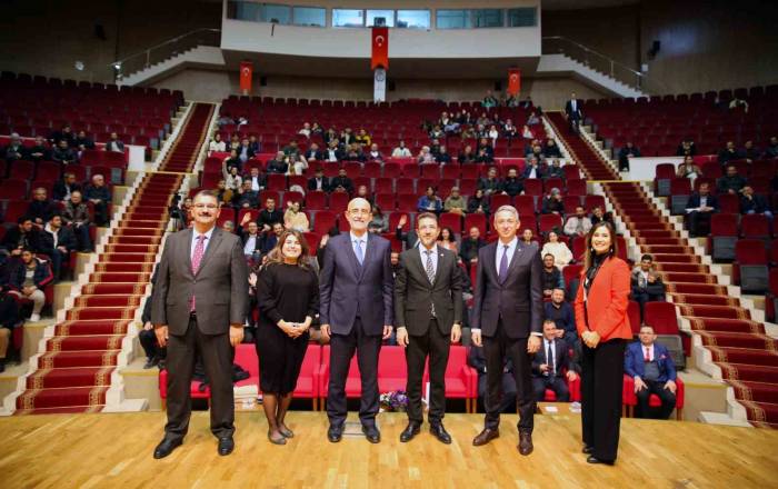 Şırnak Üniversitesi’nde ’low Code Eğitimi Ve Kariyer Semineri’ Gerçekleştirildi