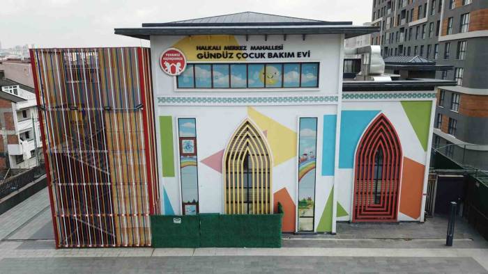 Küçükçekmece’de Kreş Hizmeti Genişletiliyor