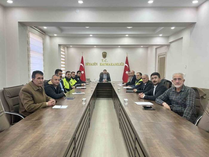 Diyadin’de Kış Tedbirleri Toplantısı Yapıldı