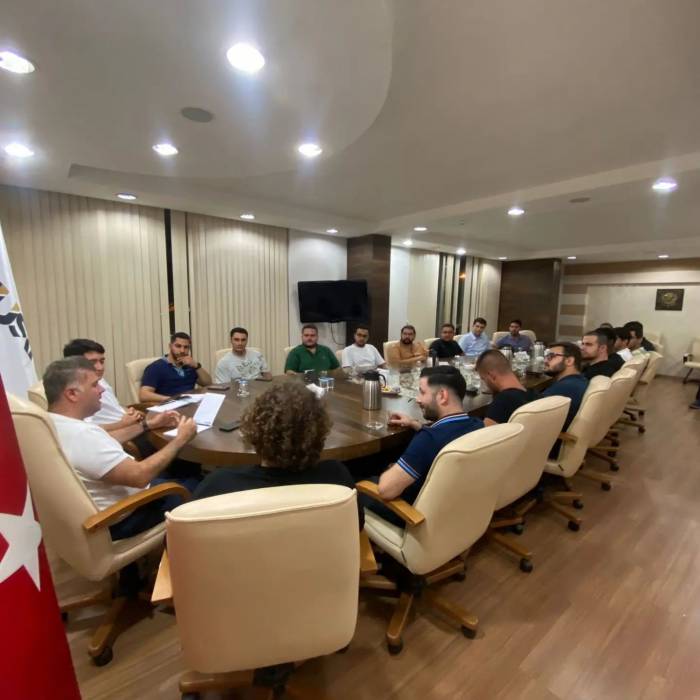 Göksu’dan Genç İş İnsanlarına Tavsiye: “Yaptığınız İşte En İyisi Olmak İçin Çalışın”