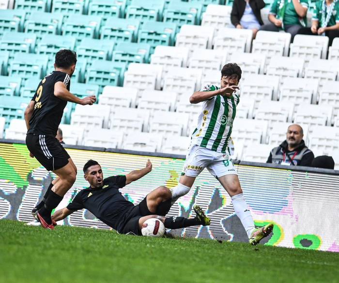 Tff 2. Lig: Bursaspor: 1 - Esenler Erokspor: 1