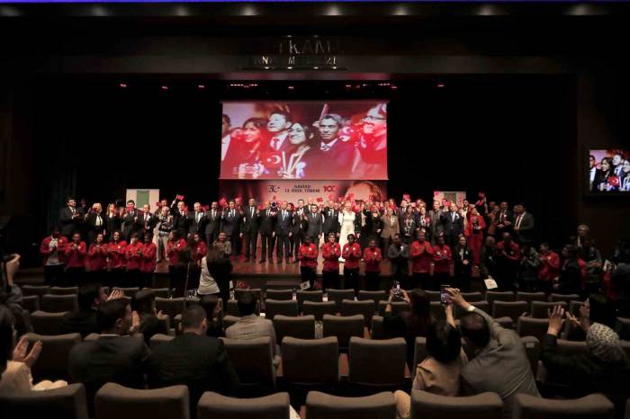 Kente Değer Katanlar Ödüllerini Aldı