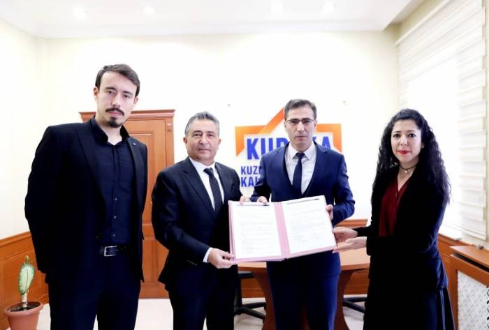 ‘Bayburt Öğretmen Akademisi Proje Yazma Eğitimleri’ İçin İmzalar Atıldı