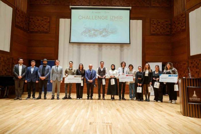 Şehir “Challenge İzmir” Projeleriyle Gençleşecek