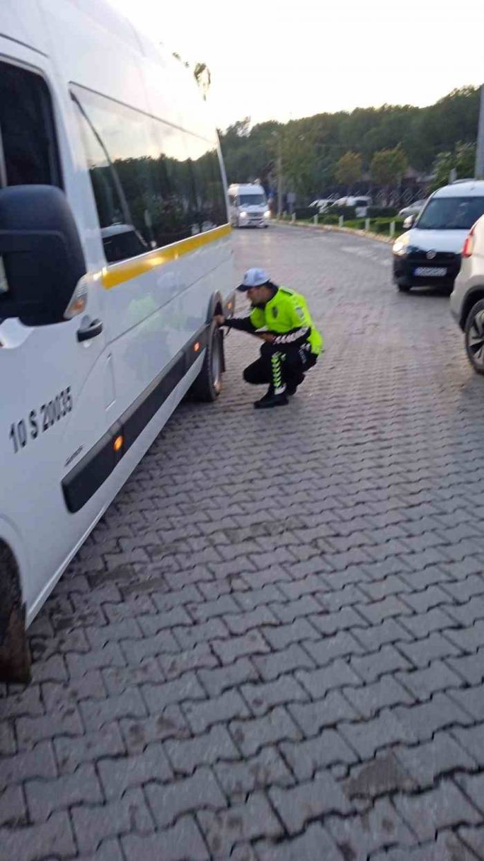 Balıkesir’de Kış Lastiği Denetimleri Başladı