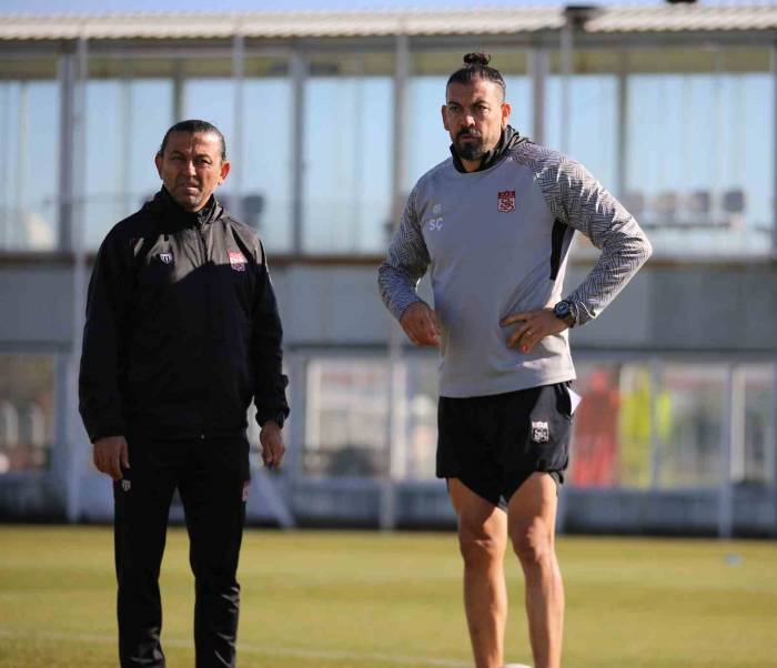 Sivasspor, Fenerbahçe Maçı Hazırlıklarını Sürdürdü