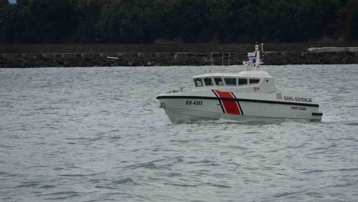 Kayıp 7 Mürettebatı Arama Çalışmaları Sürüyor