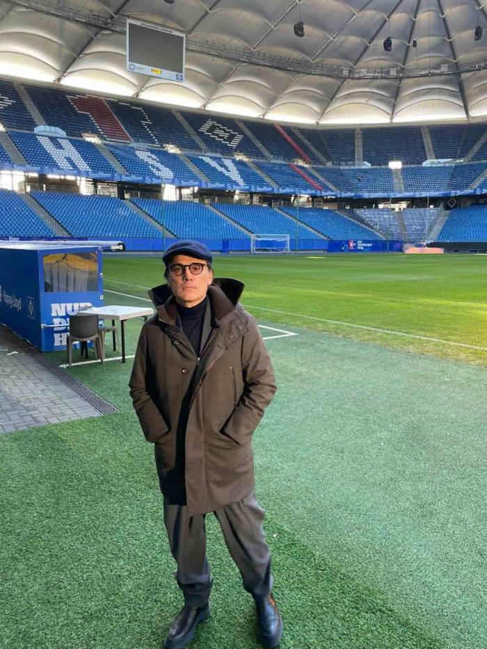 Vincenzo Montella, Hamburg’da İncelemelerde Bulundu