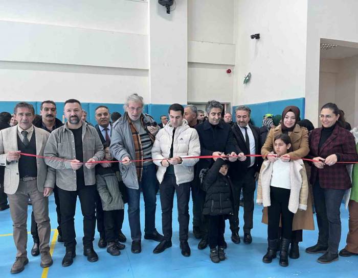 Sarıkamış’ta Resim Sergisinin Açılışı Yapıldı