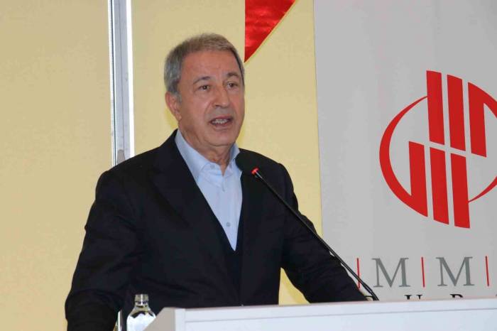 Akar: "Bir Hayvan İçin Dünyayı Ayağa Kaldıranlar, Niye Sessiz"