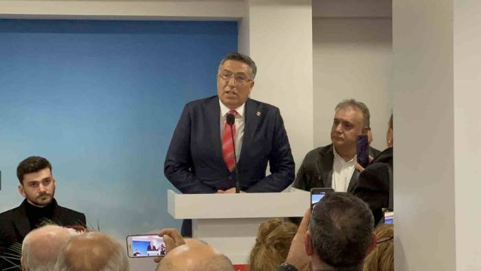 Abdullah Der, Ataşehir Belediye Başkan Aday Adayı Oldu