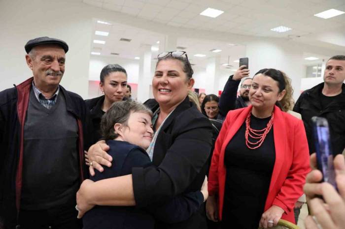 Başkan Çerçioğlu Engelli Vatandaşlarla Bir Araya Geldi