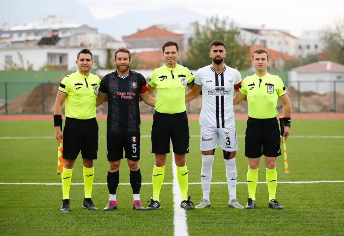 Manisa Derbisinde Puanlar Paylaşıldı