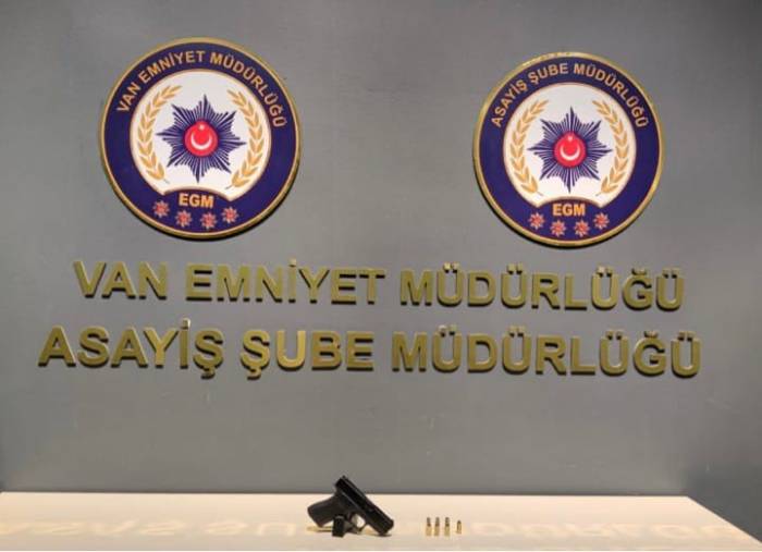 Van’da Değişik Suçlardan 21 Kişi Tutuklandı