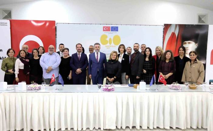 Portekiz İle Bayraklı, Ab Projesinde İş Birliği Yaptı