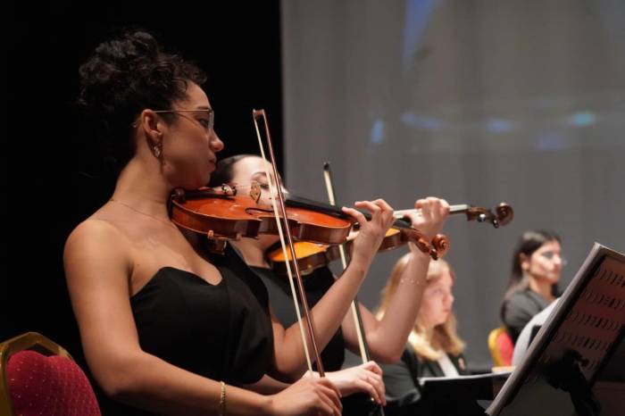 Film Müzikleri Konseri Büyük Bir Beğeniyle İzlendi