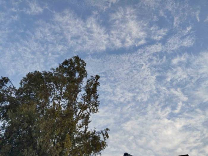 Hatay’da ’cirrocumulus’ Bulutları Görsel Şölen Oluşturdu