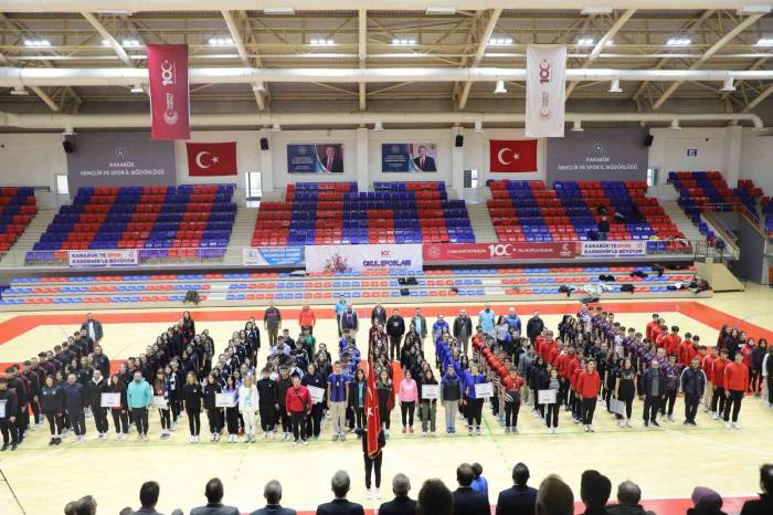 Okul Sporları Gençler Voleybol Grup Müsabakaları Açılış Seremonisi Karabük’te Yapıldı