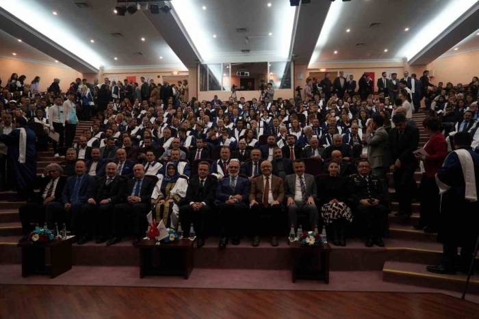 Manisa Cbü’de Yeni Akademik Yıl Başladı