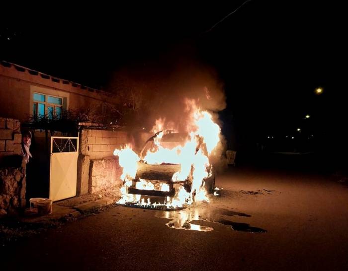 Tercan’da Yanan Araç Pert Oldu