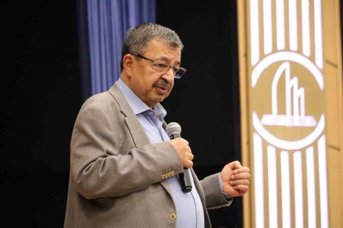 Hayati İnanç, "Kuvvetle İnanırım Ki En Değerli Yatırım İnsana Yapılan Yatırımdır"