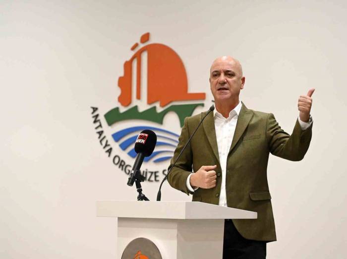 Başkan Bahar: "Trafik Sorunu Kadın İstihdamını Düşürüyor"