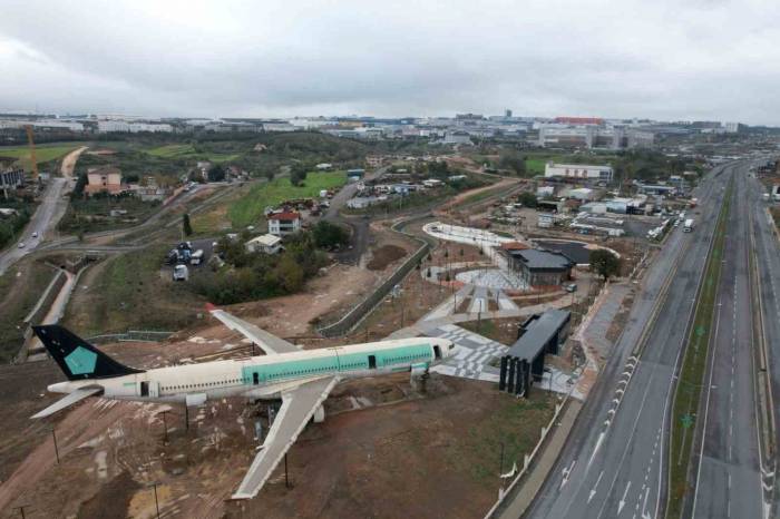 Bu Uçak Vatandaşları Bilime Uçuracak