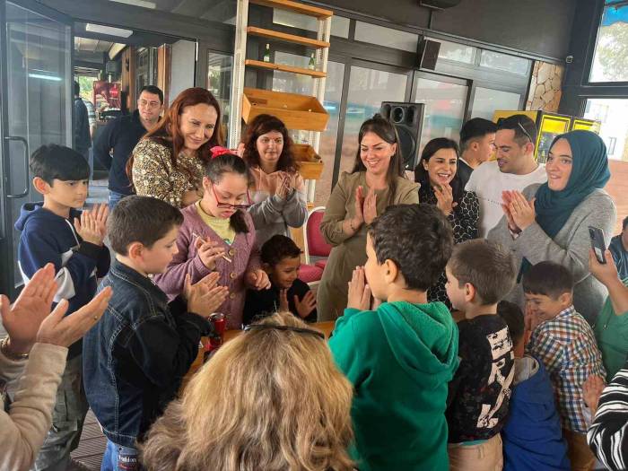 Başkan Topaloğlu:"Engelliler İçin Elimizden Gelen Tüm İmkanları Kullanmamız Gerekiyor"