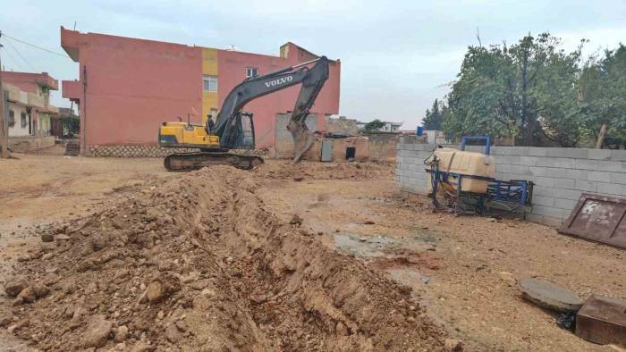 Mardin’de Mahallelerde Su Sorunu Çözüme Kavuşuyor