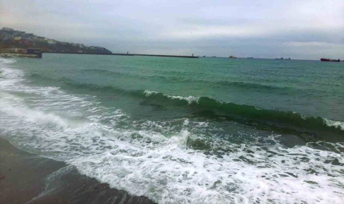 Marmara’da Deniz Ulaşımına Poyraz Engeli