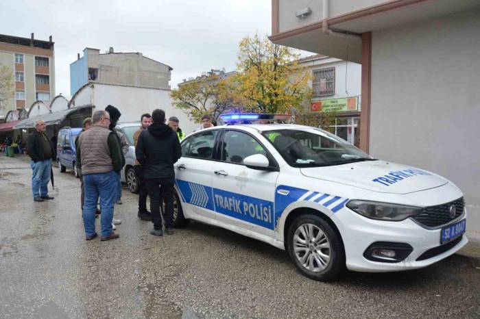 Ordu’da Ehliyetsiz Sürücü Polis Ekiplerinin Kovalaması Sonucu Yakalandı