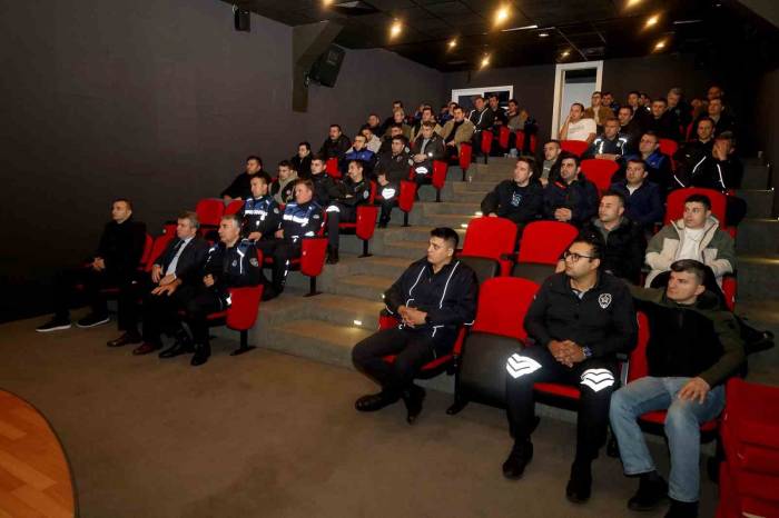 Zabıta Ekiplerine Biber Gazı Eğitimi