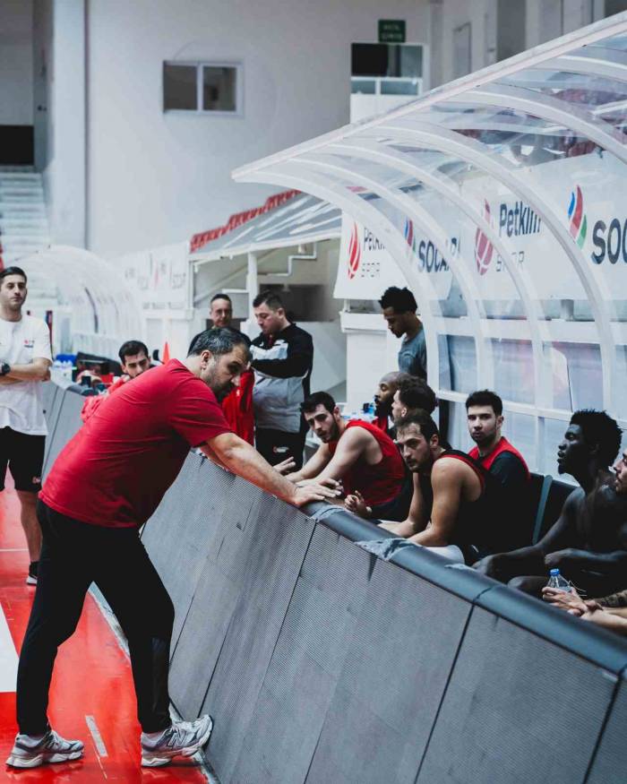 Aliağa Petkimspor Zorlu Fikstürden Galibiyet Alamadı