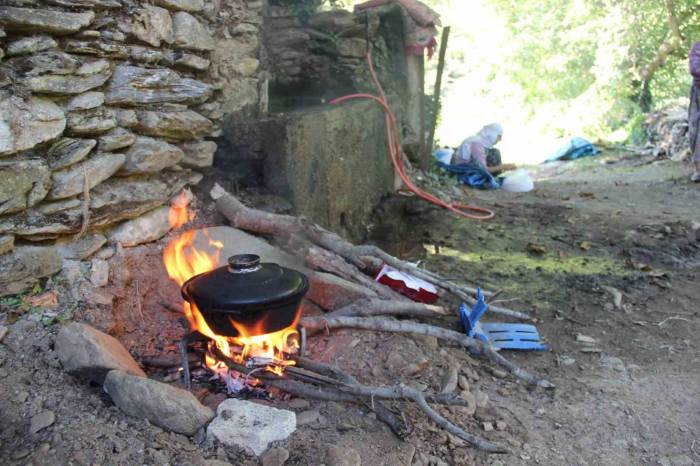 Odun Ateşi, Artık Yokluktan Değil Keyiften Kullanılmaya Başladı