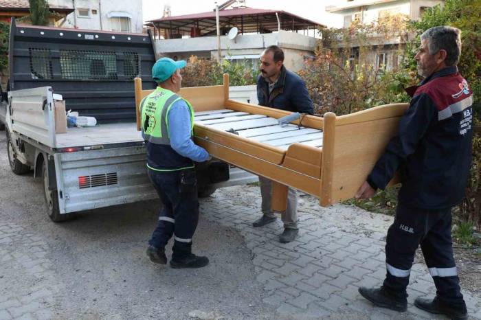 Hatay Büyükşehir Belediyesi Hasta Ve Engelli Vatandaşların Yanında