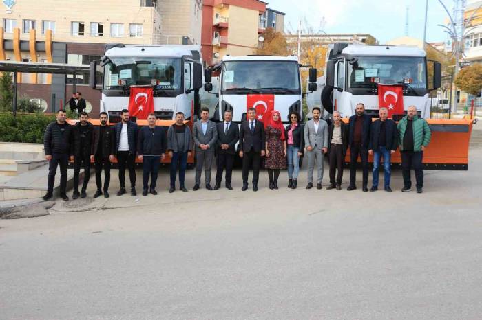 Şırnak Belediyesi 45 Olan Araç Filosunu 118’e Çıkardı