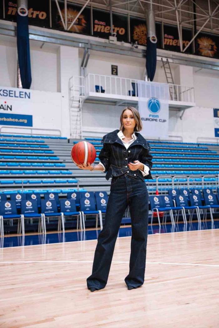 Bahçeşehir Koleji Spor Kulübü’nde Yeni Başkanı Begüm Yücel Oldu