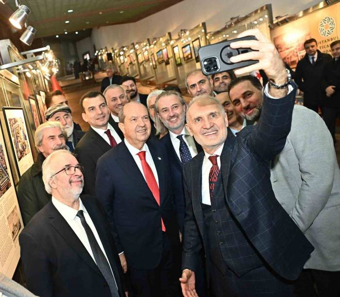 Kktc Cumhurbaşkanı Ersin Tatar’ın Objektifinden Kktc Fotoğrafları Sergisi Hünkar Kasrı’nda Açıldı