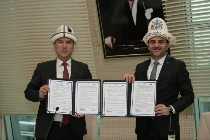 Başiskele İle Kırgızistan’ın Çolpon Ata Kenti Kardeş Şehir Oldu