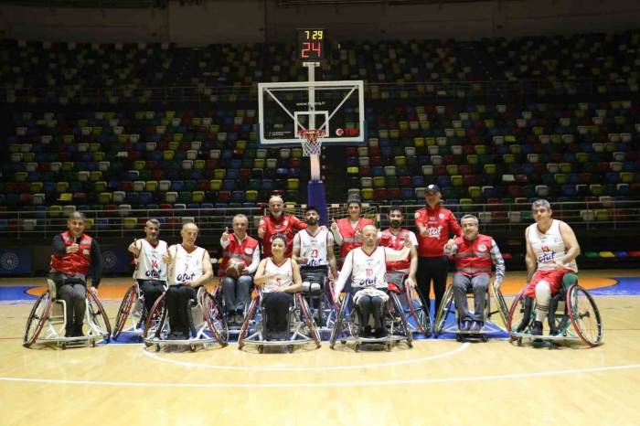 Hastaneden Bedensel Engellilere Destek: "Engelleri Birlikte Aşıyoruz"