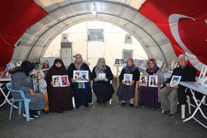 Diyarbakır Anneleri Bin 557 Gündür Nöbette
