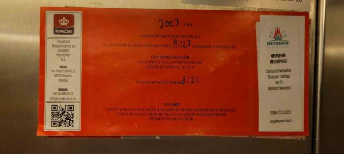 Uzmanlar Uyardı: “Kırmızı Etiketli Asansörleri Kullanmayın, Kullandırmayın”