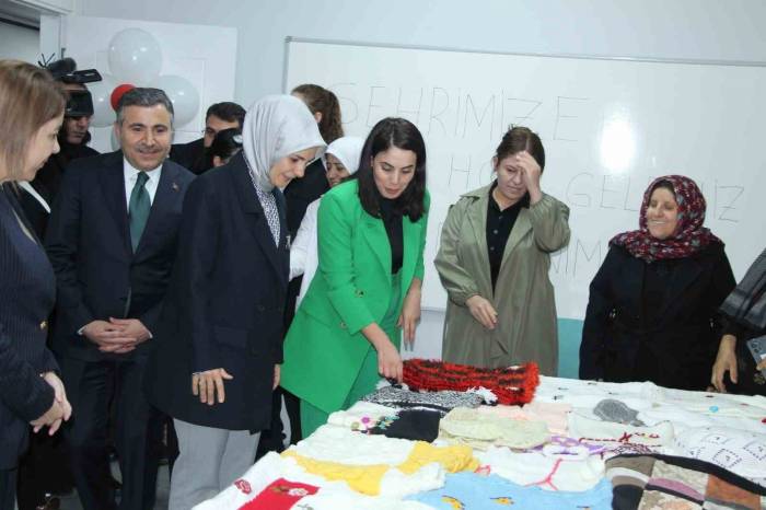 Bakan Göktaş’ın Şırnak Ziyaretinde Renkli Görüntüler Yaşandı