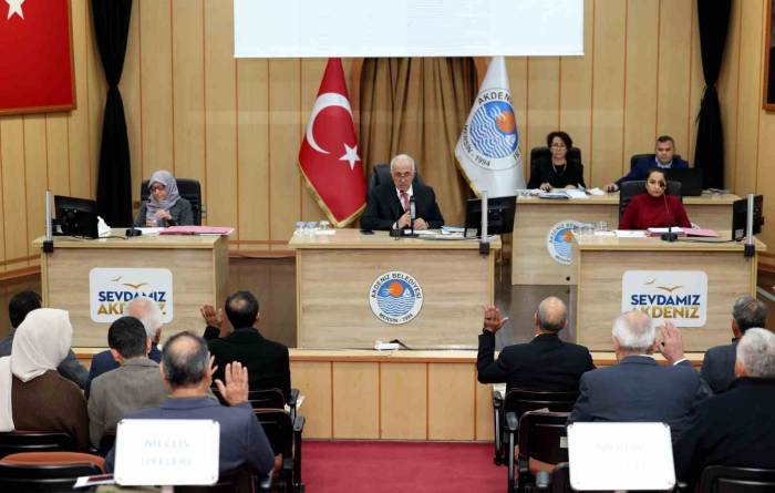 Başkan Gültak: "Kadınların Yanında Olmaya Devam Edeceğiz"