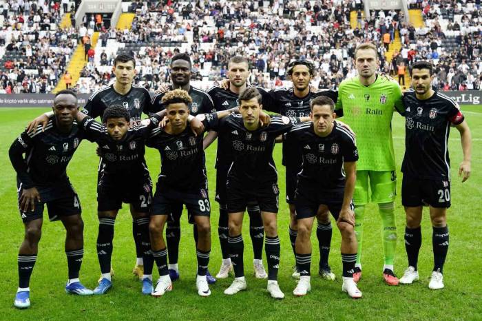 Beşiktaş, Zirve Yarışına Tutunabilmek İçin Galibiyet Peşinde